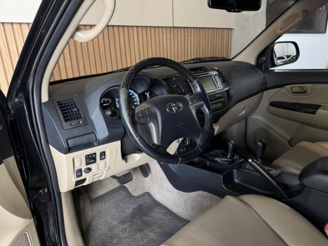 TOYOTA Hilux SW4 , Foto 17