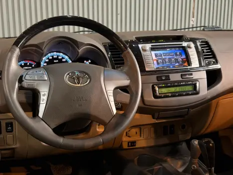 TOYOTA Hilux SW4 , Foto 14