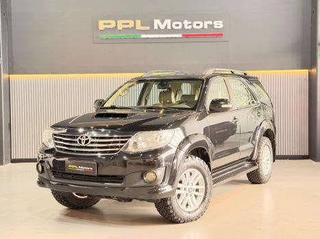 TOYOTA Hilux SW4 , Foto 3