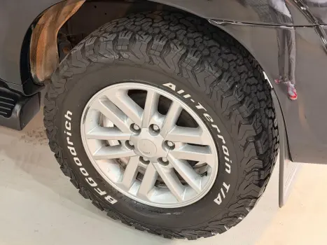 TOYOTA Hilux SW4 , Foto 6