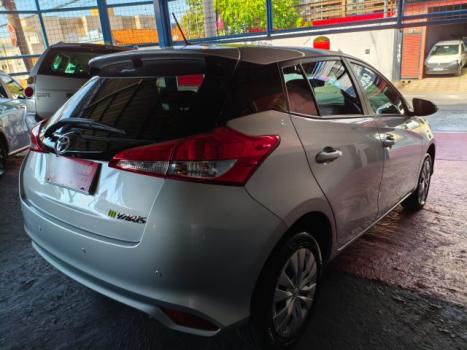 TOYOTA Yaris Hatch 1.5 16V 4P FLEX XS MULTIDRIVE AUTOMTICO CVT, Foto 11