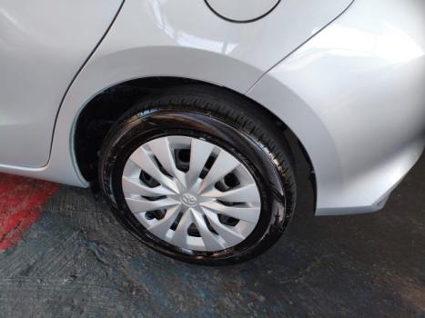 TOYOTA Yaris Hatch 1.5 16V 4P FLEX XS MULTIDRIVE AUTOMTICO CVT, Foto 13