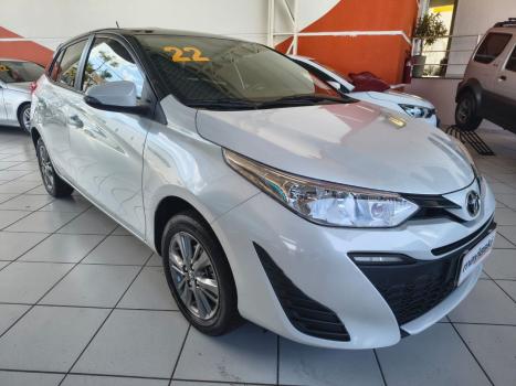 TOYOTA Yaris Hatch 1.5 16V 4P FLEX XL PLUS CONNECT MULTIDRIVE AUTOMTICO CVT, Foto 3