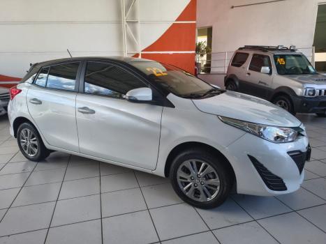 TOYOTA Yaris Hatch 1.5 16V 4P FLEX XL PLUS CONNECT MULTIDRIVE AUTOMTICO CVT, Foto 4