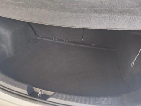 TOYOTA Yaris Hatch 1.5 16V 4P FLEX XL PLUS CONNECT MULTIDRIVE AUTOMTICO CVT, Foto 13