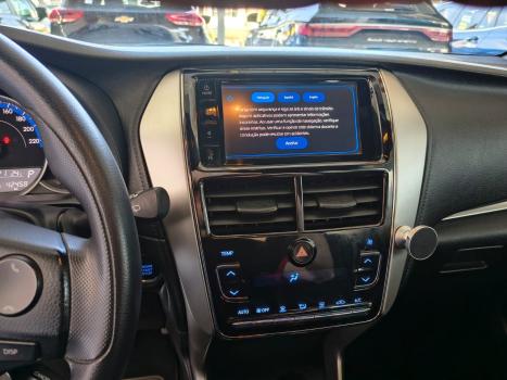 TOYOTA Yaris Hatch 1.5 16V 4P FLEX XL PLUS CONNECT MULTIDRIVE AUTOMTICO CVT, Foto 20