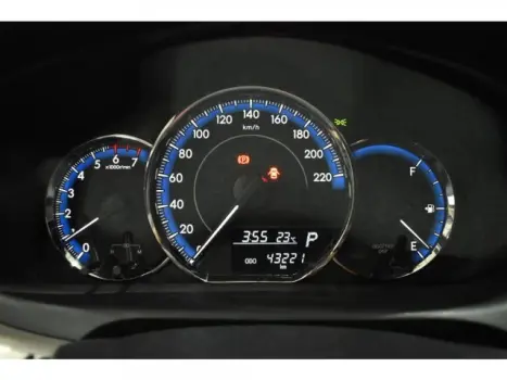 TOYOTA Yaris Hatch 1.3 16V 4P FLEX XL PLUS TECH MULTIDRIVE AUTOMTICO CVT, Foto 5