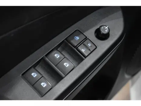 TOYOTA Yaris Hatch 1.3 16V 4P FLEX XL PLUS TECH MULTIDRIVE AUTOMTICO CVT, Foto 7