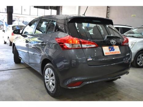 TOYOTA Yaris Hatch 1.5 16V 4P FLEX XS MULTIDRIVE AUTOMTICO CVT, Foto 3