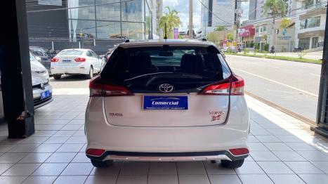 TOYOTA Yaris Hatch 1.5 16V 4P FLEX X WAY MULTIDRIVE AUTOM�TICO CVT, Foto 10