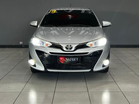 TOYOTA Yaris Hatch 1.5 16V 4P FLEX XS MULTIDRIVE AUTOM�TICO CVT, Foto 2