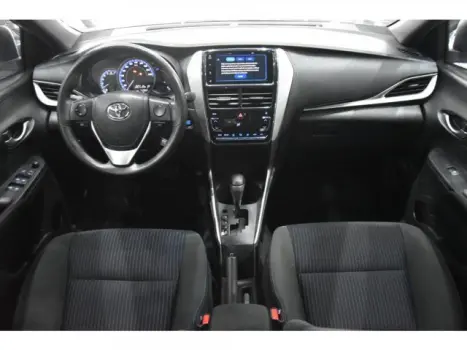 TOYOTA Yaris Hatch 1.5 16V 4P FLEX XL PLUS CONNECT MULTIDRIVE AUTOM�TICO CVT, Foto 4