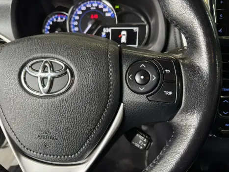 TOYOTA Yaris Hatch 1.5 16V 4P FLEX XS MULTIDRIVE AUTOM�TICO CVT, Foto 12
