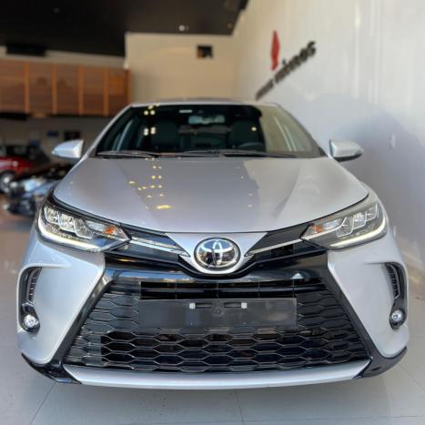 TOYOTA Yaris Hatch 1.5 16V 4P FLEX XLS CONNECT MULTIDRIVE AUTOM�TICO CVT, Foto 3