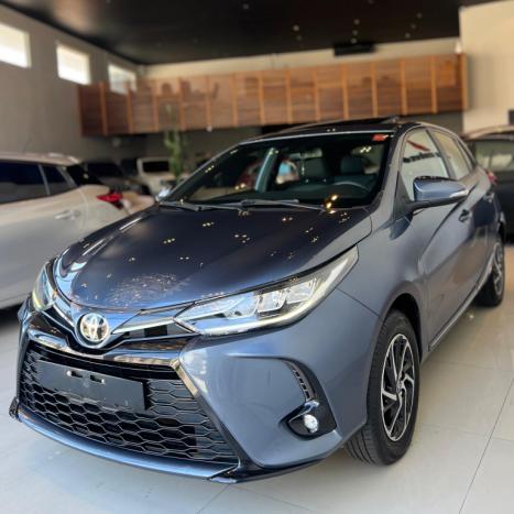 TOYOTA Yaris Hatch 1.5 16V 4P FLEX XS CONNECT MULTIDRIVE AUTOM�TICO CVT, Foto 2