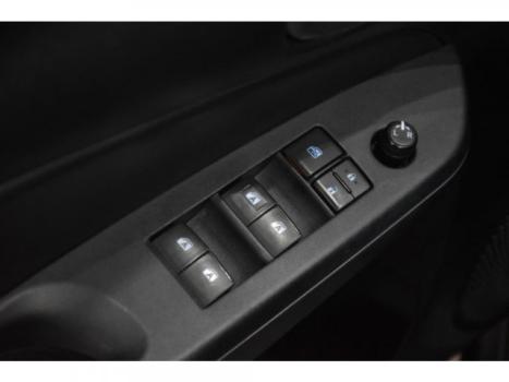 TOYOTA Yaris Hatch 1.3 16V 4P FLEX XL, Foto 8