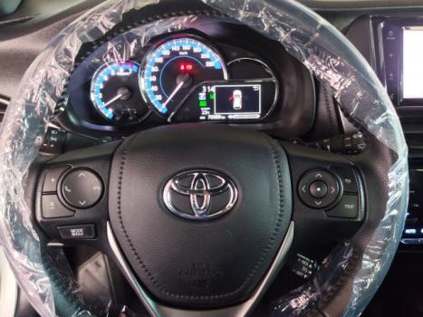 TOYOTA Yaris Hatch 1.5 16V 4P FLEX XS MULTIDRIVE AUTOM�TICO CVT, Foto 5