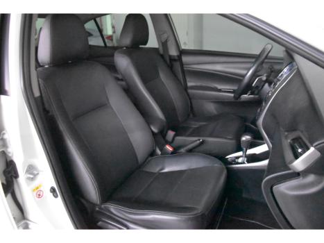 TOYOTA Yaris Hatch 1.5 16V 4P FLEX S MULTDRIVE AUTOM�TICO, Foto 5