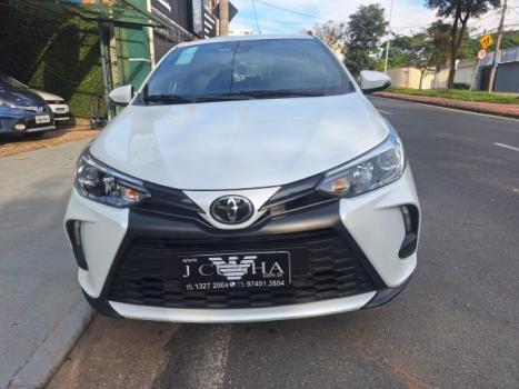 TOYOTA Yaris Hatch 1.5 16V 4P FLEX XS MULTIDRIVE AUTOM�TICO CVT, Foto 8