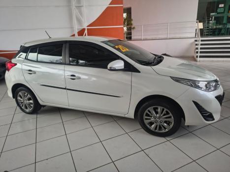 TOYOTA Yaris Hatch 1.3 16V 4P FLEX XL PLUS TECH MULTIDRIVE AUTOM�TICO CVT, Foto 4
