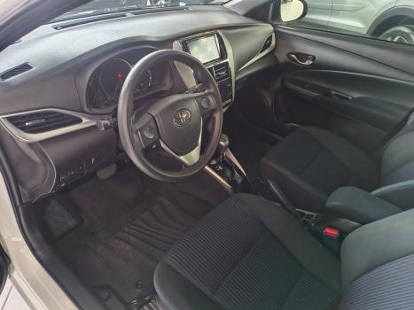 TOYOTA Yaris Hatch 1.3 16V 4P FLEX XL PLUS TECH MULTIDRIVE AUTOM�TICO CVT, Foto 18