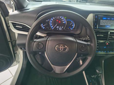 TOYOTA Yaris Hatch 1.3 16V 4P FLEX XL PLUS TECH MULTIDRIVE AUTOM�TICO CVT, Foto 25