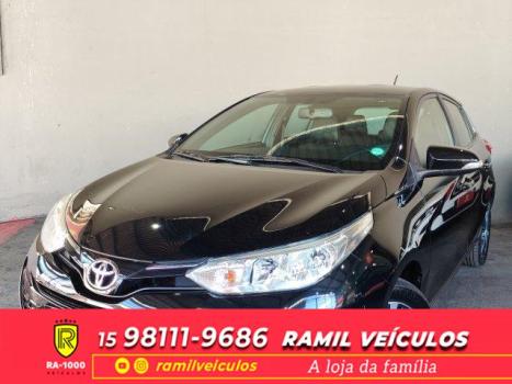 TOYOTA Yaris Hatch 1.5 16V 4P FLEX XS MULTIDRIVE AUTOM�TICO CVT, Foto 3