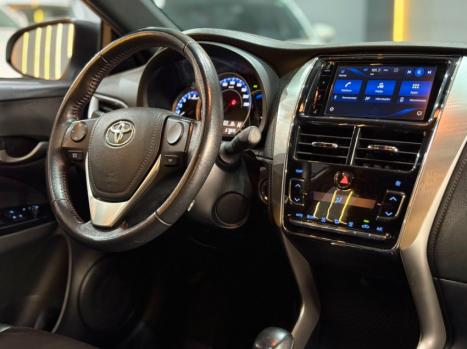 TOYOTA Yaris Hatch 1.5 16V 4P FLEX S MULTDRIVE AUTOM�TICO, Foto 6