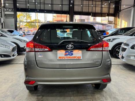 TOYOTA Yaris Hatch 1.5 16V 4P FLEX XL PLUS CONNECT MULTIDRIVE AUTOM�TICO CVT, Foto 12