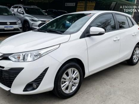 TOYOTA Yaris Hatch 1.3 16V 4P FLEX XL PLUS TECH MULTIDRIVE AUTOM�TICO CVT, Foto 1