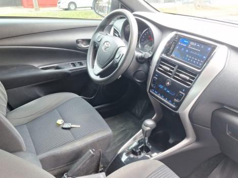 TOYOTA Yaris Hatch 1.3 16V 4P FLEX XL PLUS TECH MULTIDRIVE AUTOM�TICO CVT, Foto 9