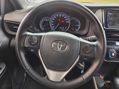 TOYOTA Yaris Hatch , Foto 9