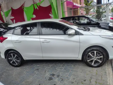 TOYOTA Yaris Hatch , Foto 18