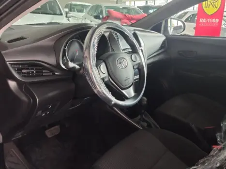 TOYOTA Yaris Sedan 1.5 16V 4P FLEX XL MULTIDRIVE AUTOMTICO CVT, Foto 6