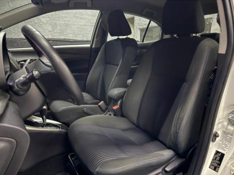 TOYOTA Yaris Sedan 1.5 16V 4P FLEX XL PLUS TECH MULTIDRIVE AUTOMTICO CVT, Foto 13