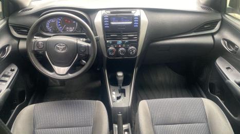 TOYOTA Yaris Sedan 1.5 16V 4P FLEX XLS MULTIDRIVE AUTOM�TICO CVT, Foto 3