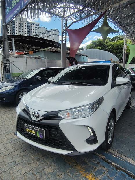 TOYOTA Yaris Sedan 1.3 16V 4P FLEX XL, Foto 1