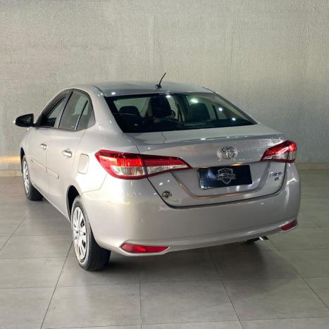 TOYOTA Yaris Sedan 1.5 16V 4P FLEX XL LIVE MULTIDRIVE AUTOM�TICO CVT, Foto 2