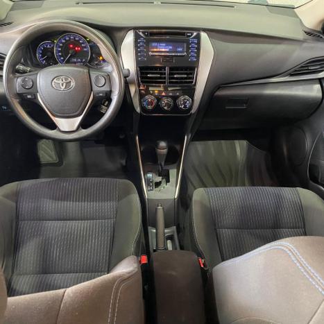 TOYOTA Yaris Sedan 1.5 16V 4P FLEX XL LIVE MULTIDRIVE AUTOM�TICO CVT, Foto 8