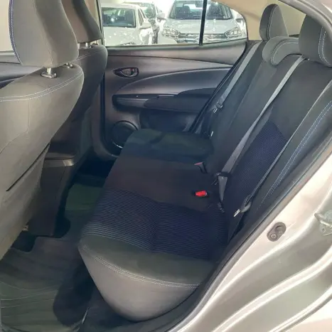 TOYOTA Yaris Sedan 1.5 16V 4P FLEX XL LIVE MULTIDRIVE AUTOM�TICO CVT, Foto 12
