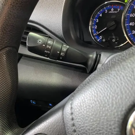 TOYOTA Yaris Sedan 1.5 16V 4P FLEX XL LIVE MULTIDRIVE AUTOM�TICO CVT, Foto 17