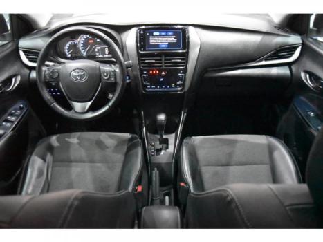 TOYOTA Yaris Sedan 1.5 16V 4P FLEX XS MULTIDRIVE AUTOM�TICO CVT, Foto 4