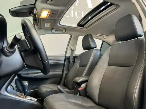 TOYOTA Yaris Sedan 1.5 16V 4P FLEX XLS CONNECT MULTIDRIVE AUTOM�TICO CVT, Foto 9