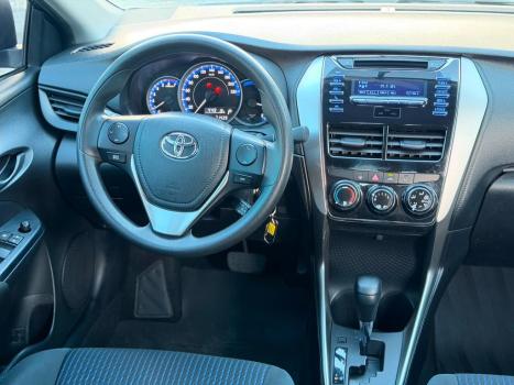 TOYOTA Yaris Sedan 1.5 16V 4P FLEX XL LIVE MULTIDRIVE AUTOM�TICO CVT, Foto 6