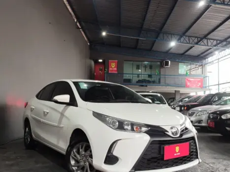 TOYOTA Yaris Sedan 1.5 16V 4P FLEX XS MULTIDRIVE AUTOMÁTICO CVT, Foto 2