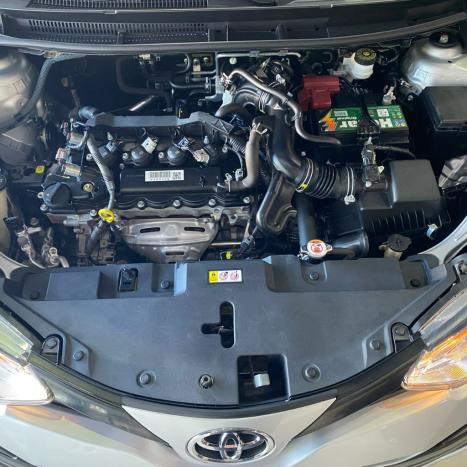 TOYOTA Yaris Sedan 1.5 16V 4P FLEX XL LIVE MULTIDRIVE AUTOMÁTICO CVT, Foto 19