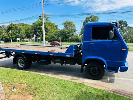 VOLKSWAGEN 7-90 , Foto 2