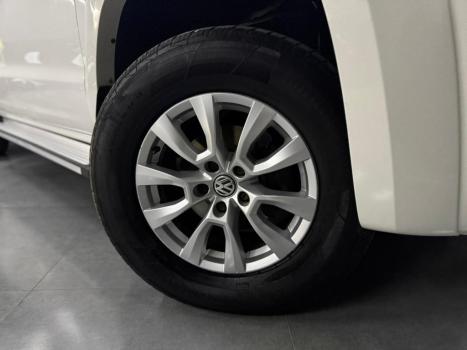 VOLKSWAGEN Amarok 2.0 16V 4X4 CABINE DUPLA COMFORTLINE TURBO INTERCOOLER AUTOMTICO, Foto 2