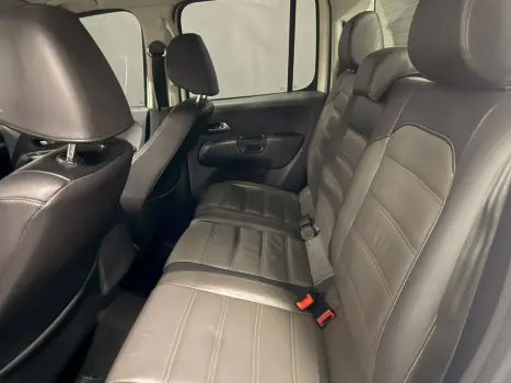 VOLKSWAGEN Amarok 2.0 16V 4X4 CABINE DUPLA COMFORTLINE TURBO INTERCOOLER AUTOM�TICO, Foto 7