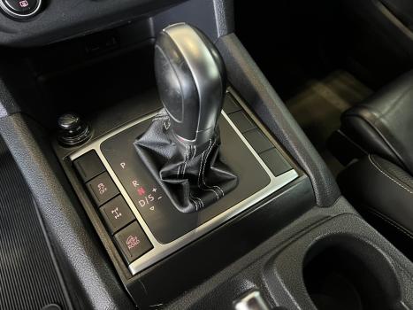 VOLKSWAGEN Amarok 3.0 V6 CABINE DUPLA HIGHLINE EXTREME 4X4 TURBO INTERCOOLER AUTOMTICO, Foto 16